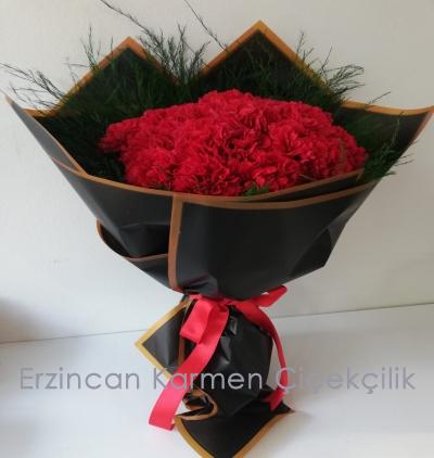 Erzincan Çiçekçi VIP Kırmızı Karanfil Buketi