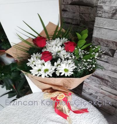  Erzincan Çiçek Gönder 3 Kırmızı Gül & Beyaz Papatya