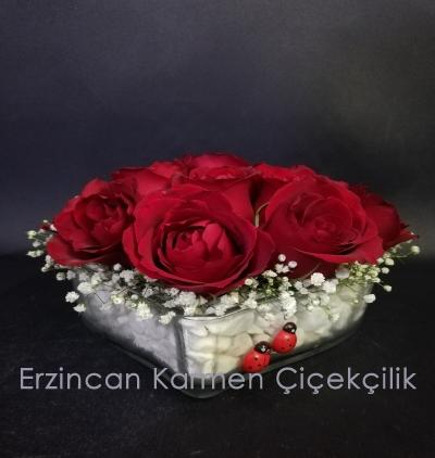  Erzincan Çiçekçiler Kalp Camda Kırmızı Güller