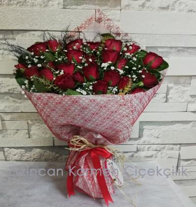  Erzincan Çiçek Siparişi Aşkın Kırmızısı