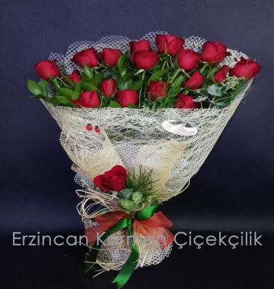  Erzincan Çiçek VIP Kırmızı Gül Buketi 