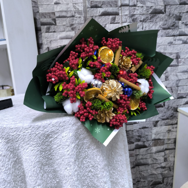  Erzincan Çiçek Siparişi - Yapay Işıklı Kokina Buketi