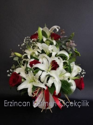  Erzincan Çiçekçiler - VIP Gül ve Lilyum Aranjmanı