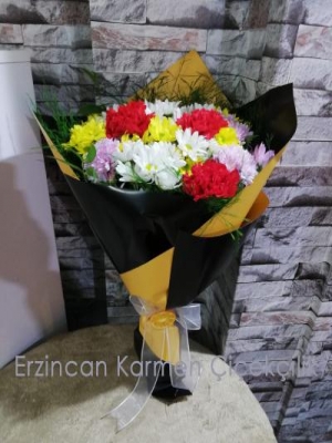  Erzincan Çiçekçiler - Karışık Mevsim Buketi