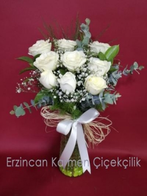  Erzincan Çiçek - VIP 9 beyaz gül aranjmanı
